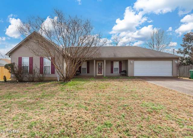 Property at 160 Forest Pointe Dr, Jackson, TN 38305, 3 beds, 2 baths