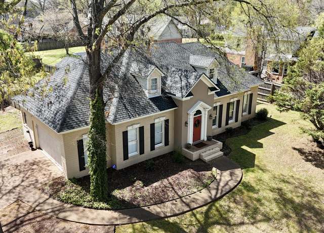 Property at 70 Paddock Pl, Jackson, TN 38305, 4 beds, 2.5 baths