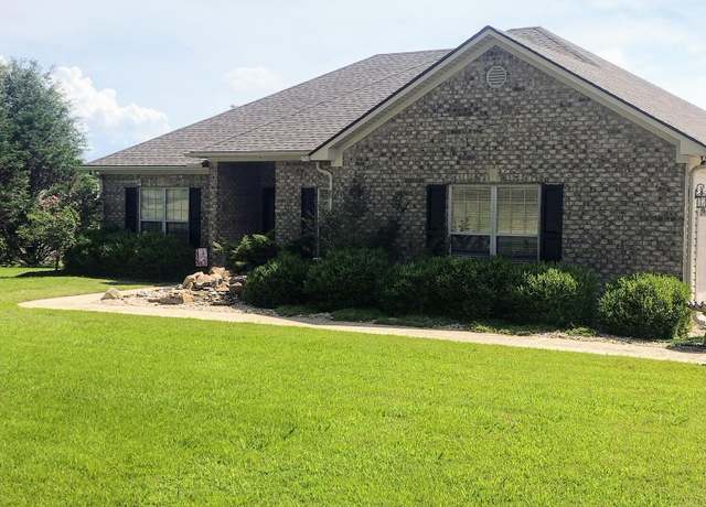Property at 1250 Bonicord Rd, Dyersburg, TN 38024, 3 beds, 2 baths