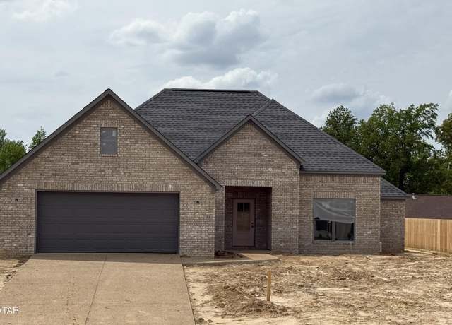 Property at 93 Bedford Farms Dr, Jackson, TN 38305, 3 beds, 2 baths