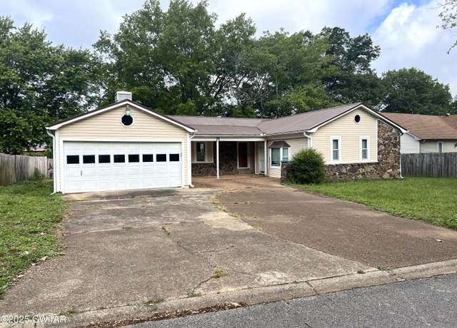 Property at 71 N Hampton Ln, Jackson, TN 38305, 4 beds, 2 baths