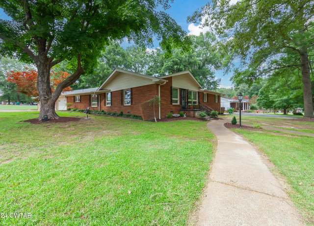 Property at 6088 Meadowbrook Cv, Milan, TN 38358, 5 beds, 3 baths