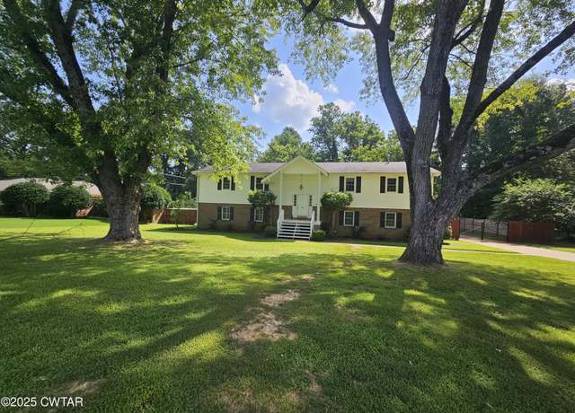 Property at 116 Chickering Rd, Jackson, TN 38305, 5 beds, 3 baths