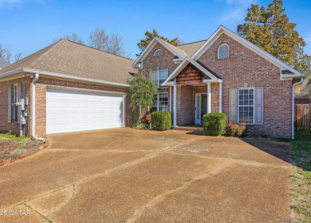 Property at 15 Weatherstone Dr, Jackson, TN 38305, 3 beds, 2 baths
