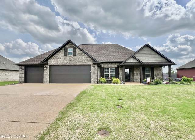 Property at 256 Strawberry Ridge Dr, Medina, TN 38355, 4 beds, 3 baths