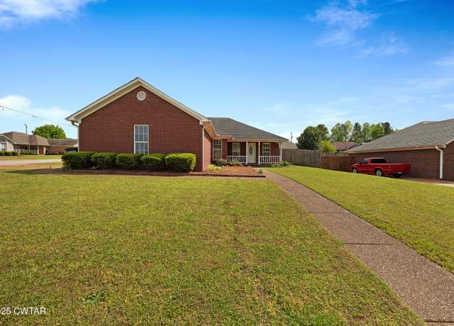 Property at 6 Hayworth Cv, Jackson, TN 38305, 4 beds, 2 baths