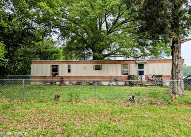 Property at 3663 Hwy 70 E, Jackson, TN 38305, 2 beds, 2 baths