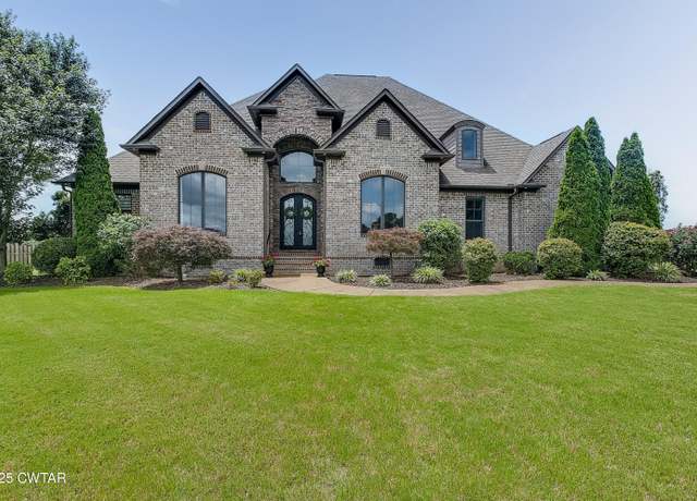 Property at 4 Rochester Cv, Jackson, TN 38305, 5 beds, 4.5 baths