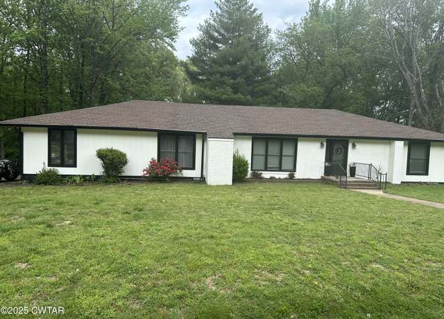 Property at 228 Rolling Hills Dr, Jackson, TN 38305, 3 beds, 2 baths