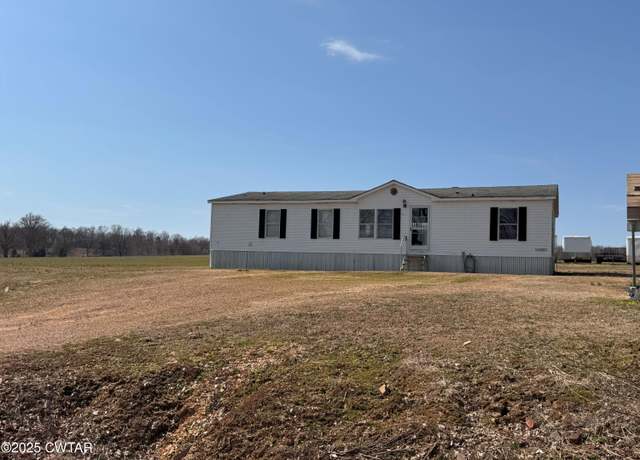 Property at 873 Warren Rd, Union City, TN 38261, 3 beds, 2 baths