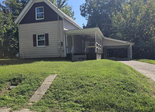 Property at 267 E Walnut St, Dyer, TN 38330, 2 beds, 1.5 baths