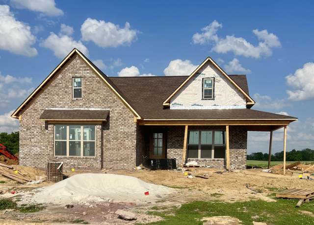 Property at 180 Kensington Cv, Dyersburg, TN 38024, 3 beds, 2 baths