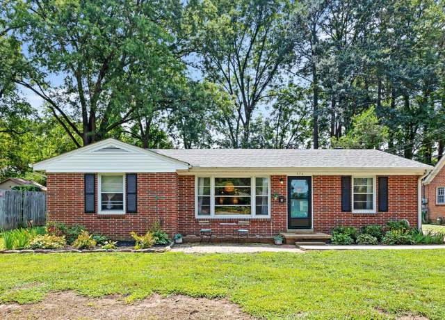 Property at 574 Westmoreland Pl, Jackson, TN 38301, 4 beds, 2 baths