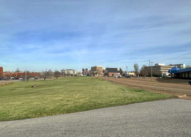 Property at 499 S Highland Ave, Jackson, TN 38301
