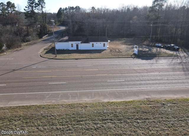 Property at 600 Us Highway 64, Adamsville, TN 38310, 2 beds, 2 baths