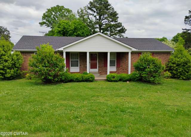 Property at 898 N Broad St N, Lexington, TN 38351, 3 beds, 2 baths