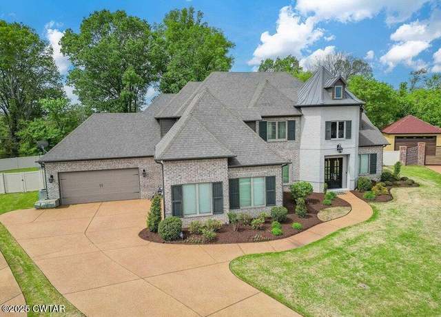 Property at 30 Winslow Cv, Jackson, TN 38305, 5 beds, 4 baths