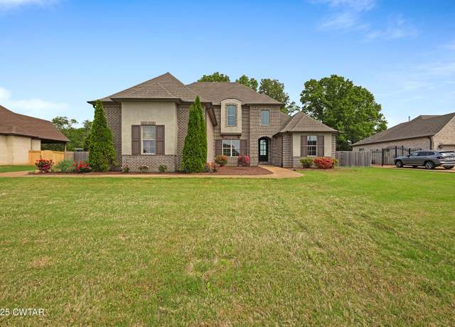 Property at 33 Cheddleton Dr, Jackson, TN 38305, 4 beds, 3 baths