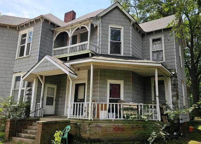 Property at 420 Lexington Ave Ave, Jackson, TN 38301