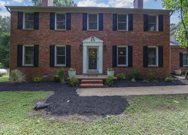 Property at 114 Old Stage Rd, Jackson, TN 38305, 5 beds, 4 baths