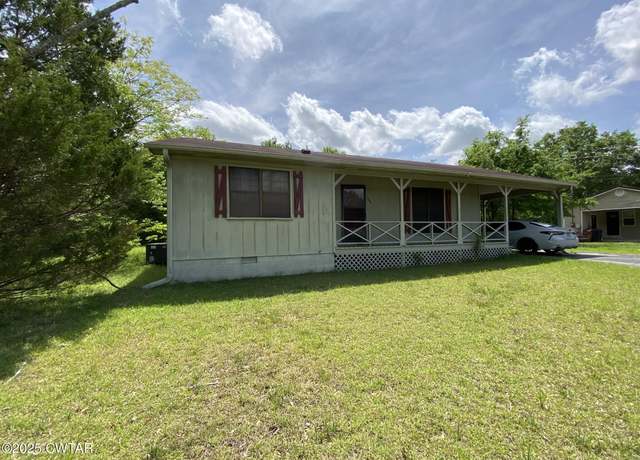Property at 471 Woods Dr, Henderson, TN 38340, 3 beds, 2 baths