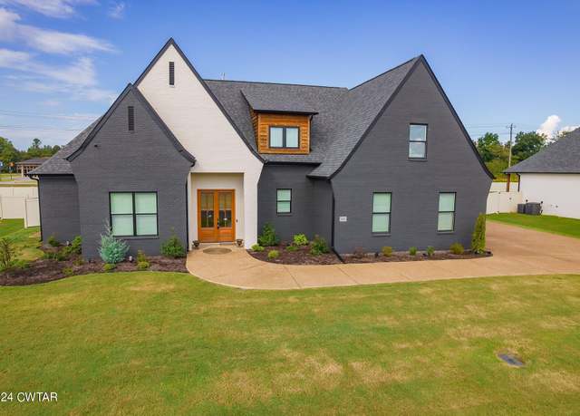 Property at 122 Crossbrook Cv, Medina, TN 38355, 4 beds, 3.5 baths