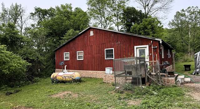 Photo of 267 Rosson Ln S, Linden, TN 37096