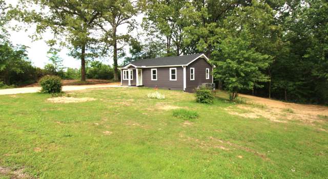 Photo of 155 Creasy Rd, Lexington, TN 38351