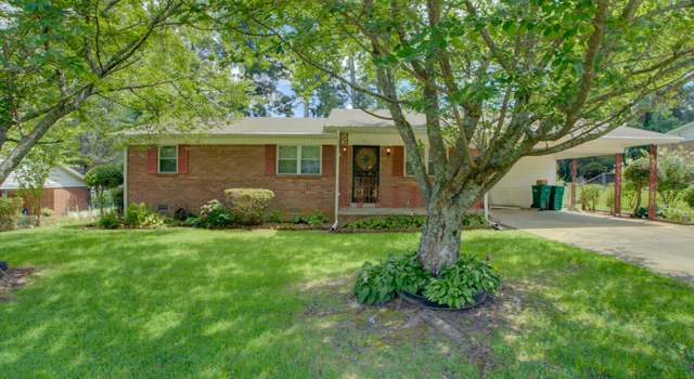 Photo of 18 Knollwood Dr, Jackson, TN 38305