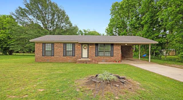 Photo of 720 Blue Bonnett Ln, Bolivar, TN 38008