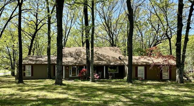 Photo of 9 Ridgewood Cv, Jackson, TN 38305