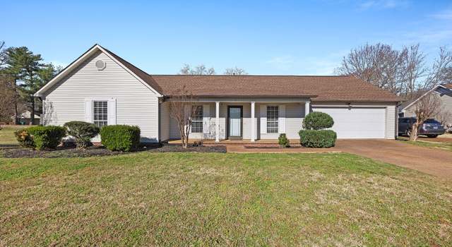 Photo of 9 Derbyshire Dr, Jackson, TN 38305
