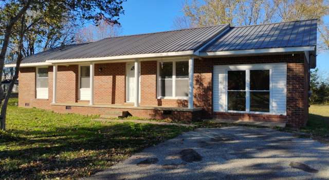 Photo of 551 Timberlake Rd, Lexington, TN 38351