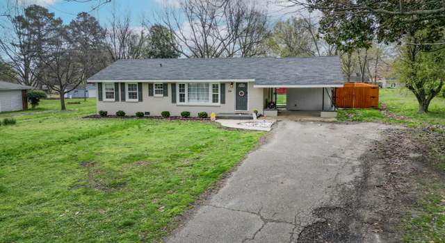 Photo of 814 E Church St, Alamo, TN 38001