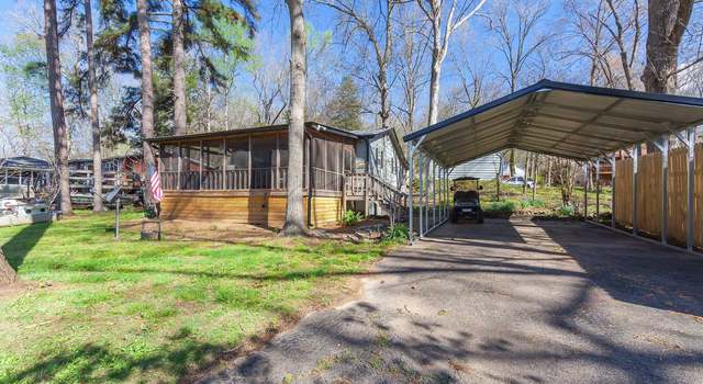Photo of 316 Lost Creek Boat Dock Rd Rd, Decaturville, TN 38329