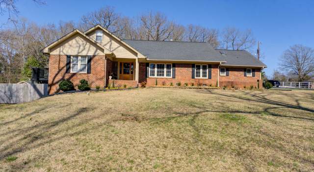 Photo of 1166 White Ave, Henderson, TN 38340