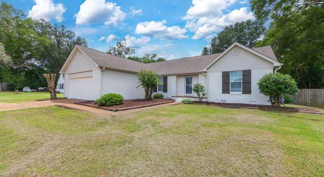 Photo of 810 Mifflin Rd, Jackson, TN 38301