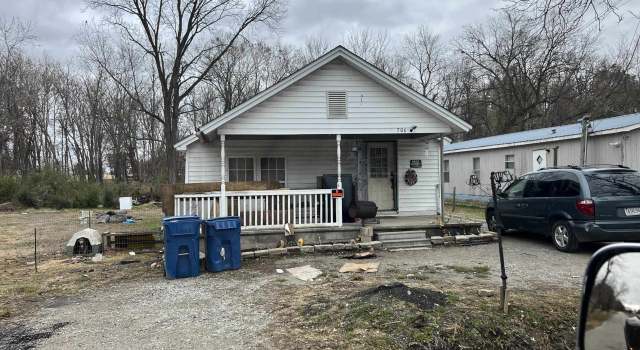 Photo of 706 N Broadway St, Friendship, TN 38034