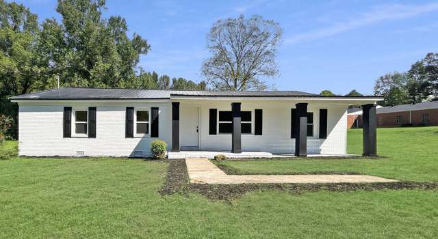 Photo of 90 Washington Ave, Mercer, TN 38392