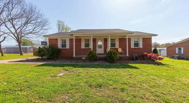 Photo of 121 Highland Heights Cir, Bradford, TN 38316