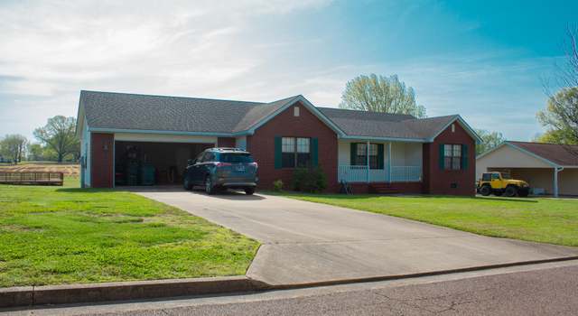 Photo of 4416 Countrywood St, Union City, TN 38261