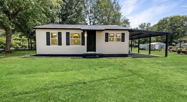 Photo of 236 Clover St, Bruceton, TN 38317