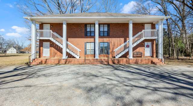 Photo of 137 Harts Bridge Rd W, Jackson, TN 38301