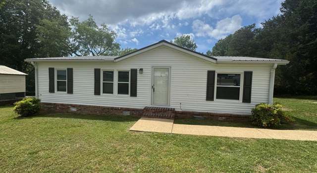 Photo of 41 Cambridge Dr, Jackson, TN 38305