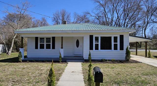 Photo of 521 N Main St, Dyer, TN 38330