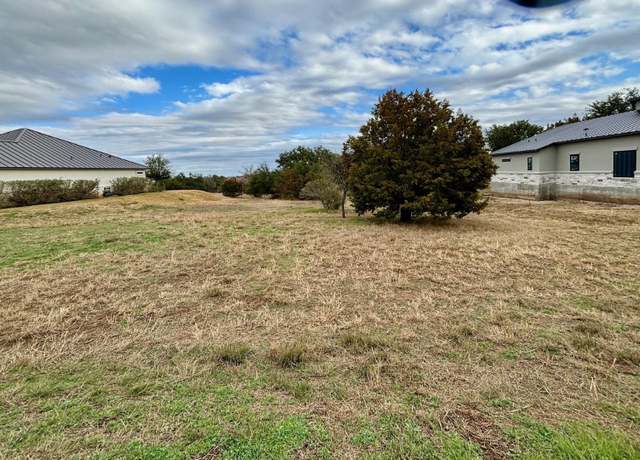 Property at 618 Broken Dr, Horseshoe Bay, TX 78657