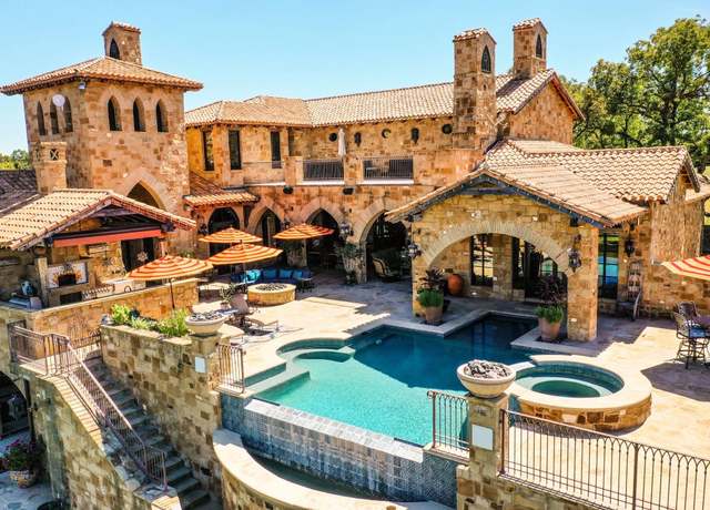 Property at 113 La Posada, Horseshoe Bay, TX 78657, 6 beds, 8.5 baths