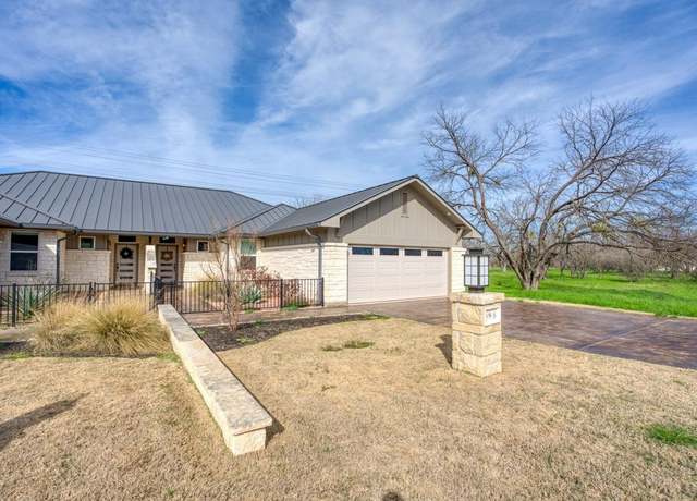 Property at 308 Hi Circle West A Cir, Horseshoe Bay, TX 78657, 3 beds, 2 baths