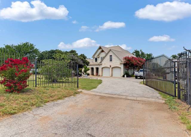 Property at 1820 Roselea Dr, Buchanan Dam, TX 78609, 3 beds, 2.5 baths