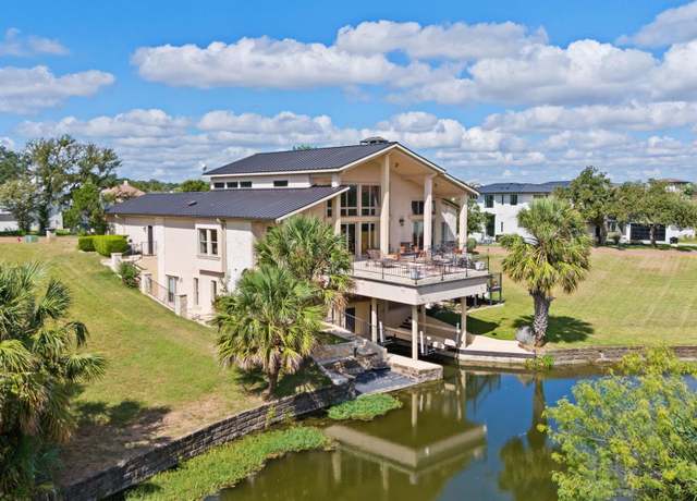 Property at 68 Applehead Island Dr, Horseshoe Bay, TX 78657, 5 beds, 6 baths